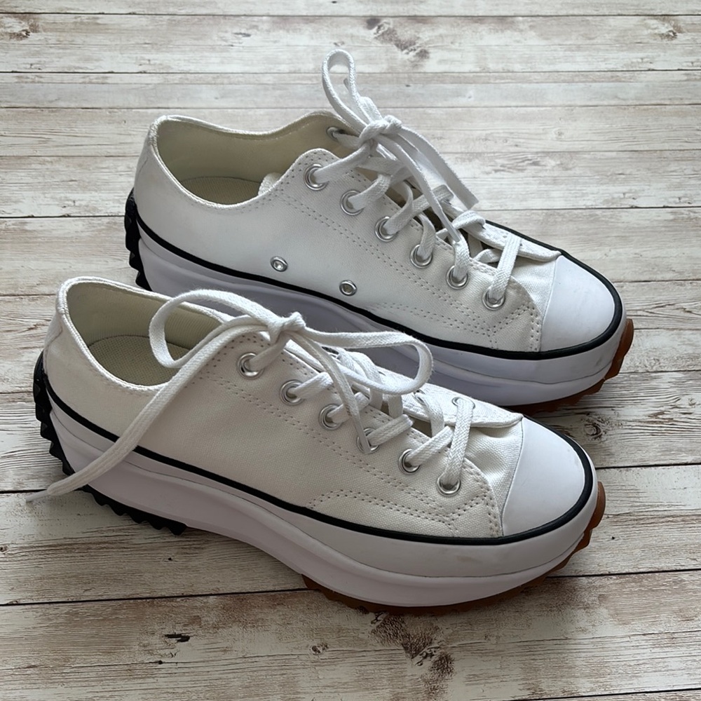 Converse Chuck Taylor White Sneakers